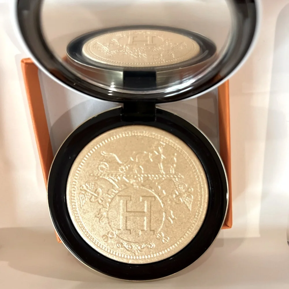 Brand New Limited&Rare Hermès 01 Permabrass Poudre D'Orfèvre Illuminating Powder - Picture 4 of 7